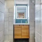 Cosy Flat In The Downtown 아파트