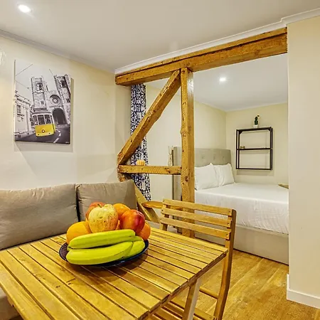 Cosy Flat In The Downtown Lisbon